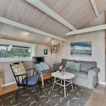 Kylli - 600m From The Sea By Interhome Lakolk
